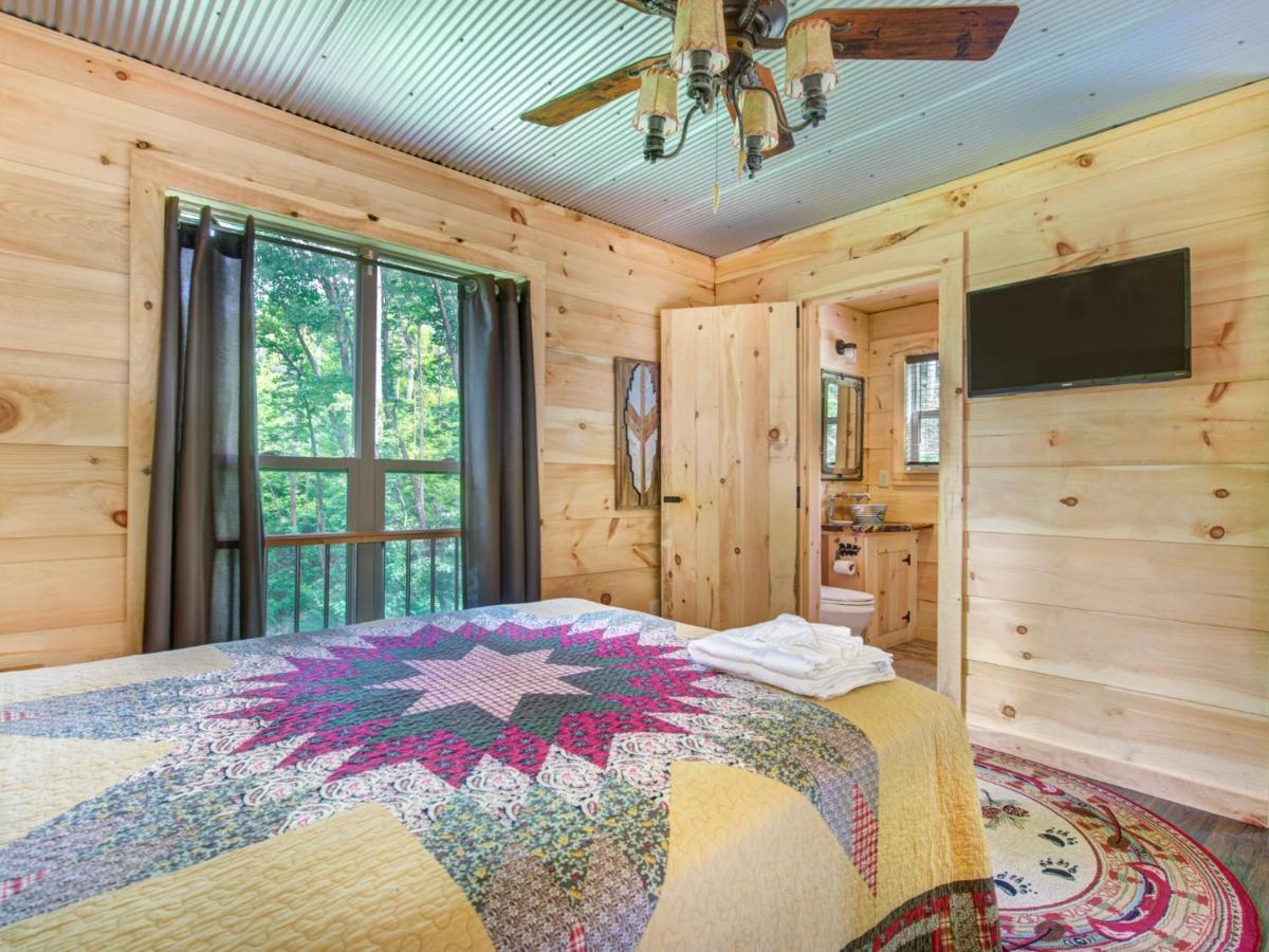 Bearly Hidden Villa Gatlinburg Exterior foto