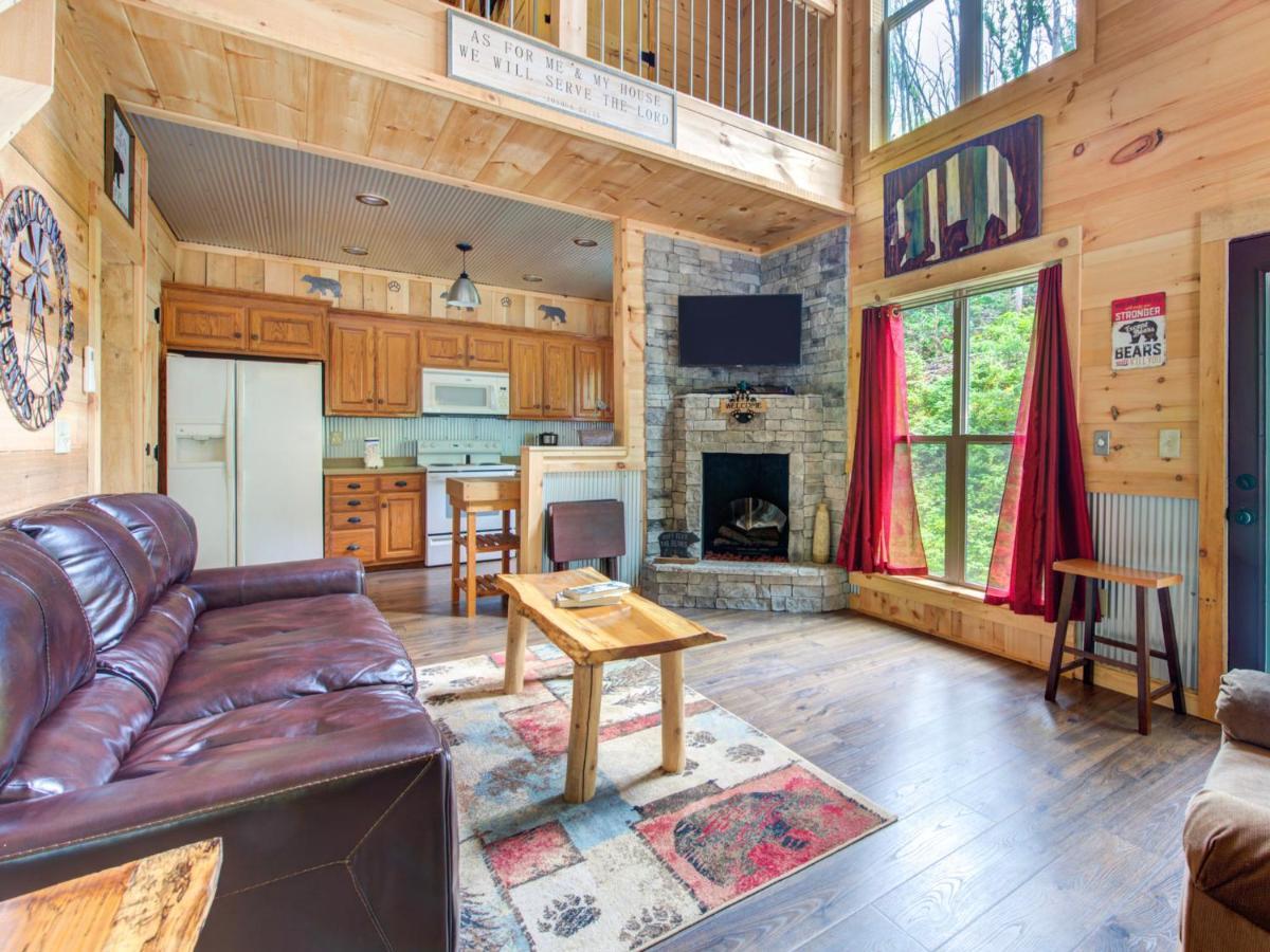 Bearly Hidden Villa Gatlinburg Exterior foto