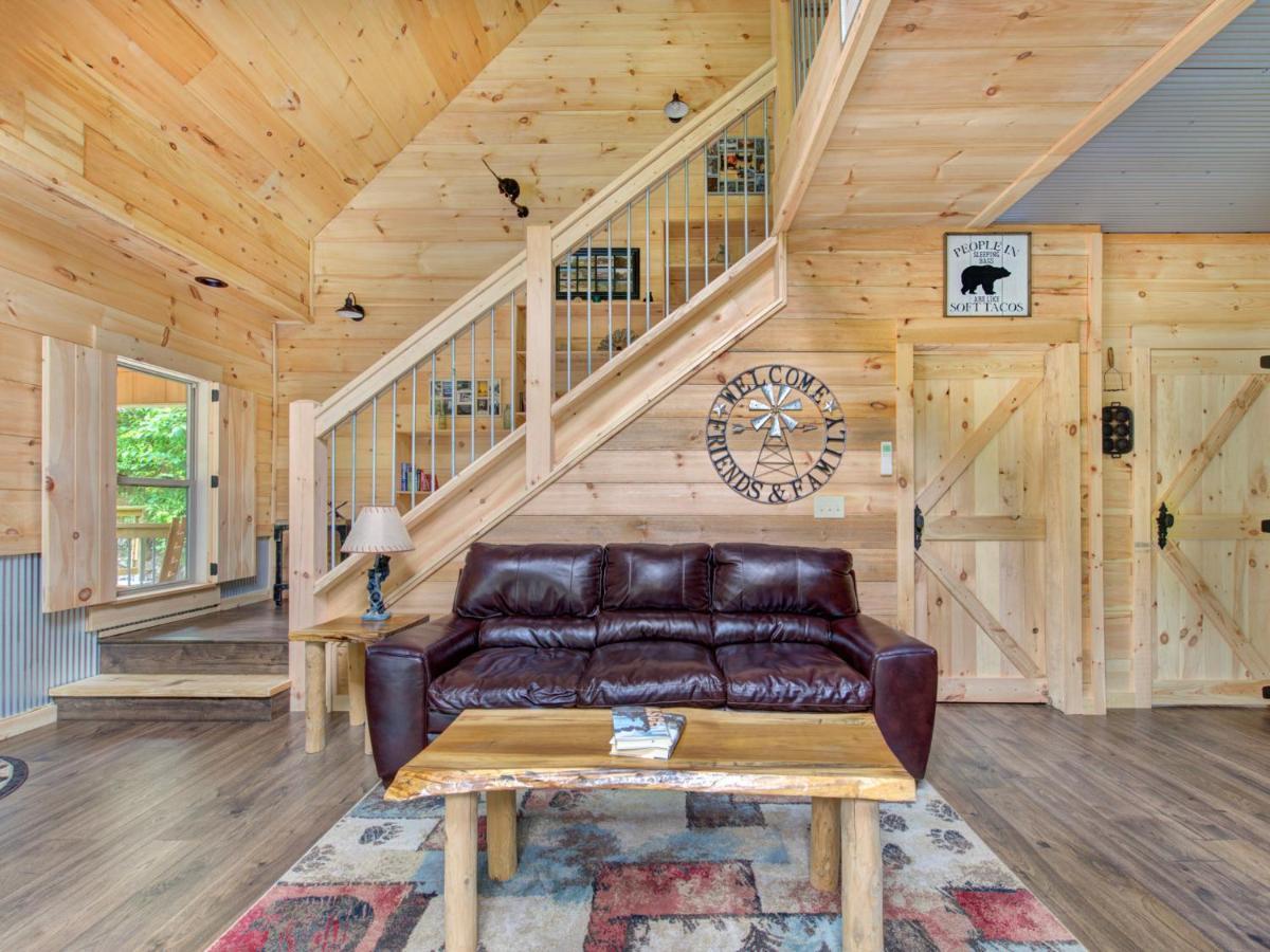 Bearly Hidden Villa Gatlinburg Exterior foto